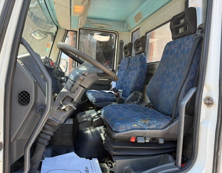 IVECO  EUROCARGO 100E22 **HOOKLIFT CONTAINER TRUCK**